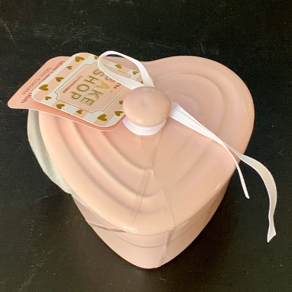 Bake Shop Valentine’s Day Heart Shaped Mini Casserole Dish - Picture 2 of 10